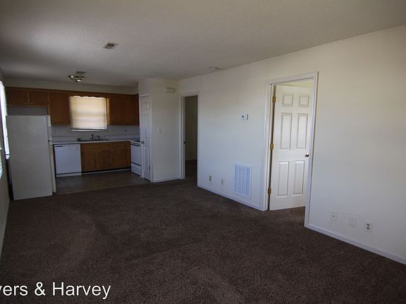 3rd image of 211 N 5th St APT B