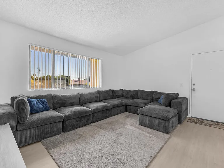 31200 Landau Blvd #408 — Photo 5