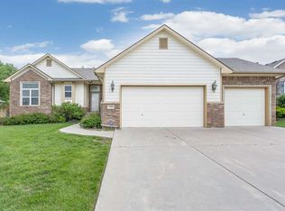 1400 E Woodbrook St, Derby, KS 67037