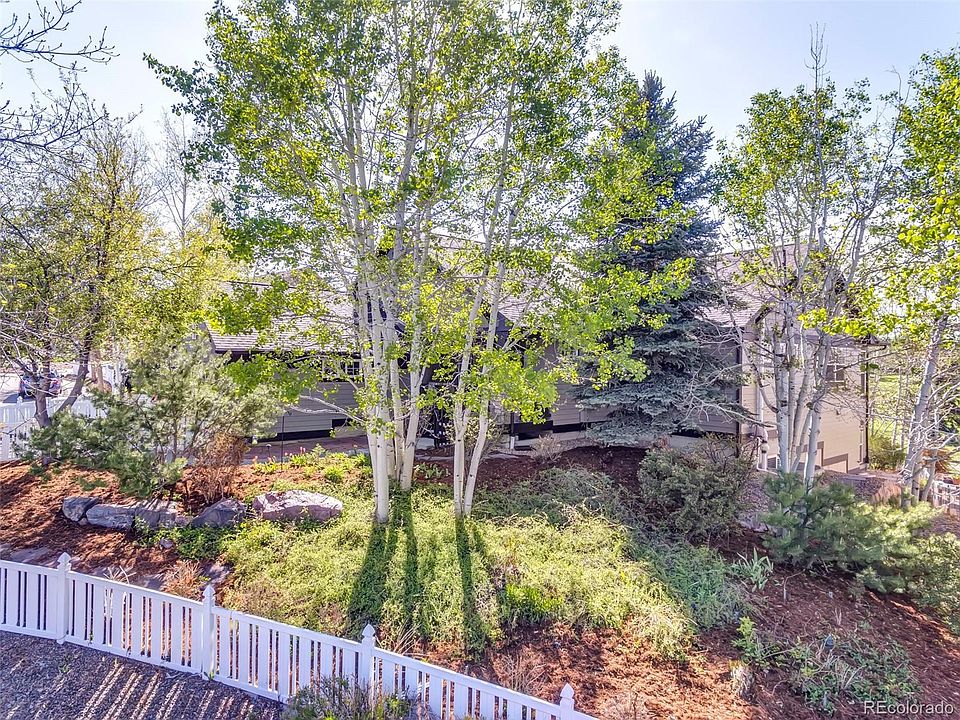 1st image of 2745 Meadow Mountain Trl