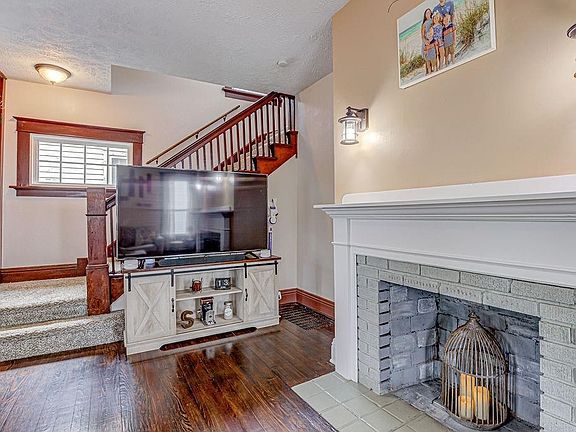 5th image of 511 Prytania Ave