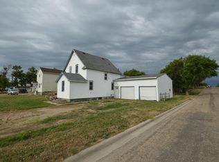 204 S 11th St, Aberdeen, SD 57401