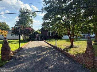 1689 Twickenham Rd, Pasadena, MD 21122