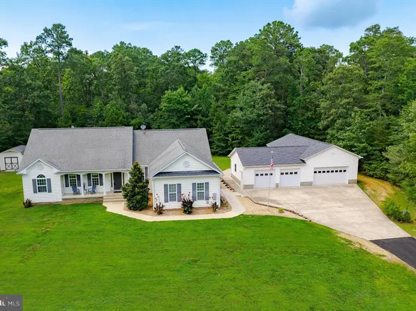 44074 Medleys Neck Rd, Leonardtown, MD 20650