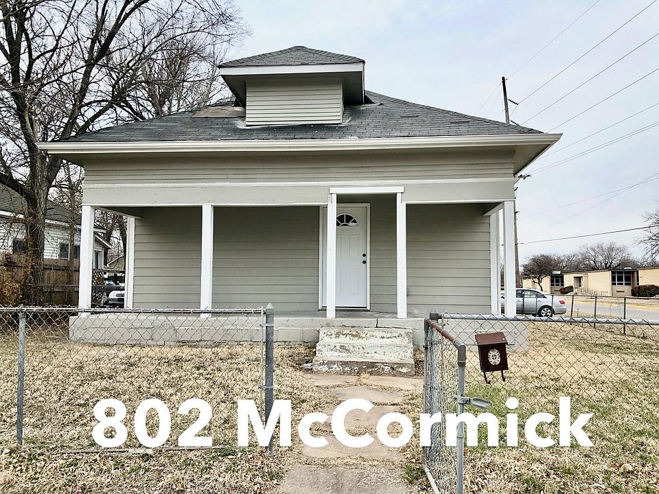 1st image of 802 W McCormick St