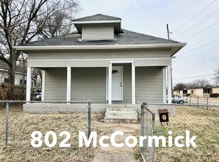 802 W McCormick St, Wichita, KS 67213