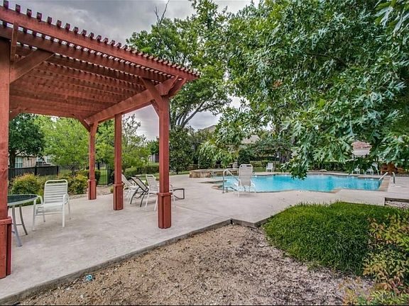 2nd image of 7248 Mediterranean Dr