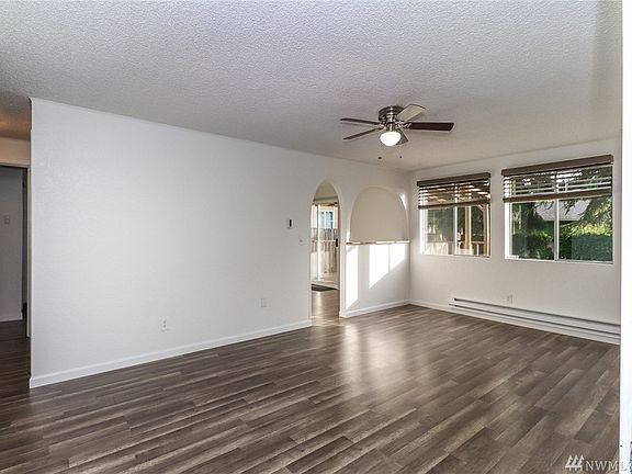 3rd image of 8624 13th Pl NE