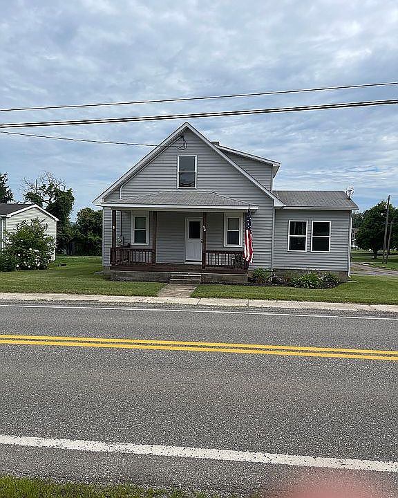 1st image of 92 W Main St