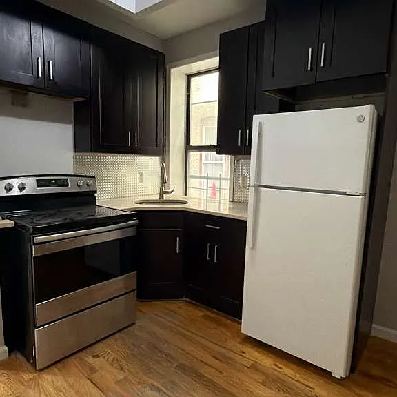 4055 Barnes Ave #3 — Photo 1