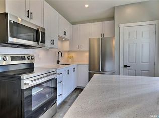 2305 McDonald STREET, Regina, SK S4N 2Z2