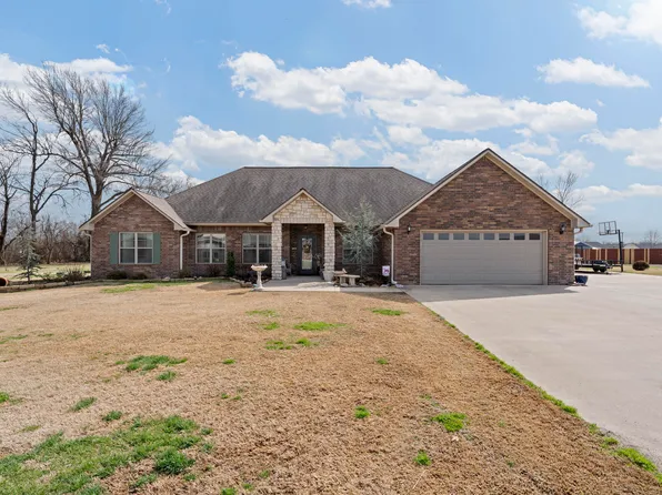 62599 E 268th Ct, Grove, OK 74344