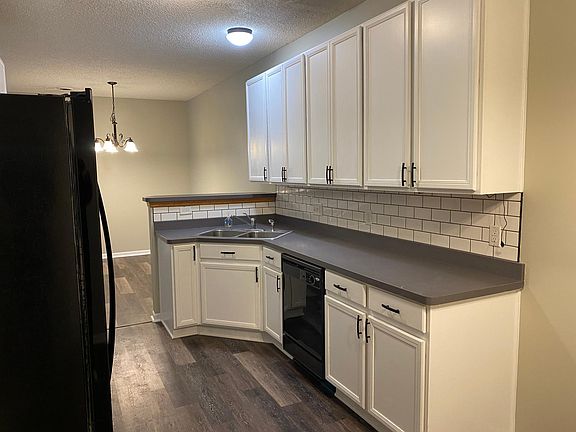 2nd image of 17043 Embers Ave
