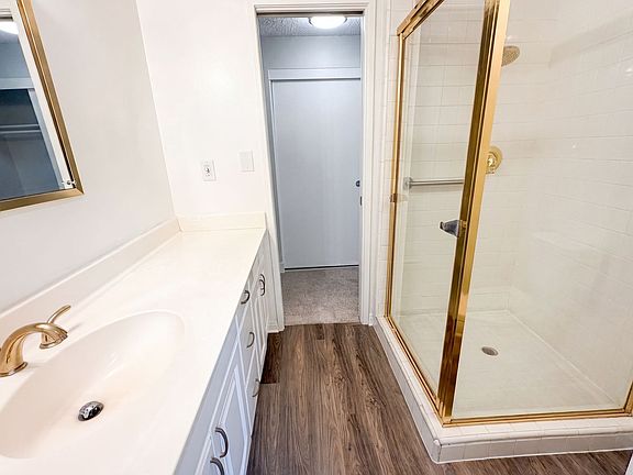 3rd image of 8400 Bermuda St