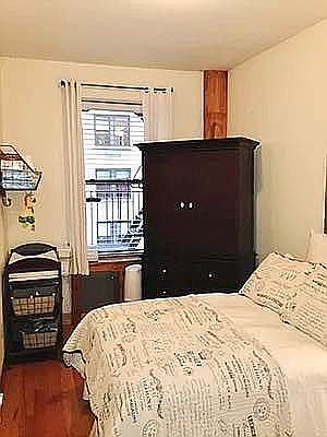 4th image of 294 W 92nd St APT 5