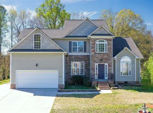7729 McCarron Way, Charlotte, NC 28215