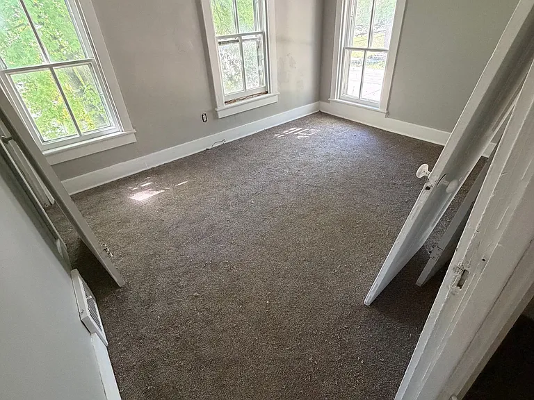 308 Vine Ave — Photo 12