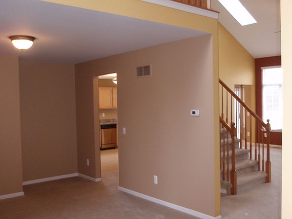 4th image of 6781 Anna Dr #106