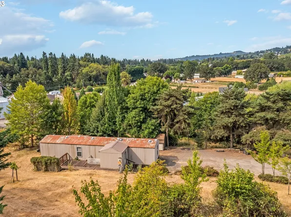 24225 NE Dayton Ave, Newberg, OR 97132