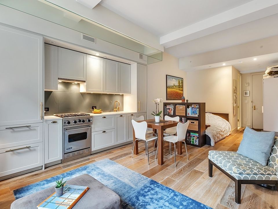 1st image of 93 Worth St Suite 209