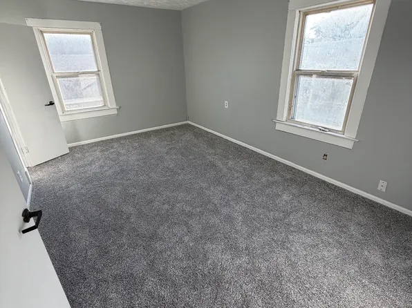 4302 Decatur St, Omaha, NE 68111