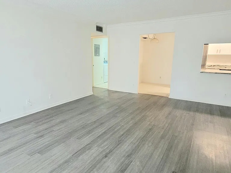 3670 Alder Dr #F1 — Photo 7