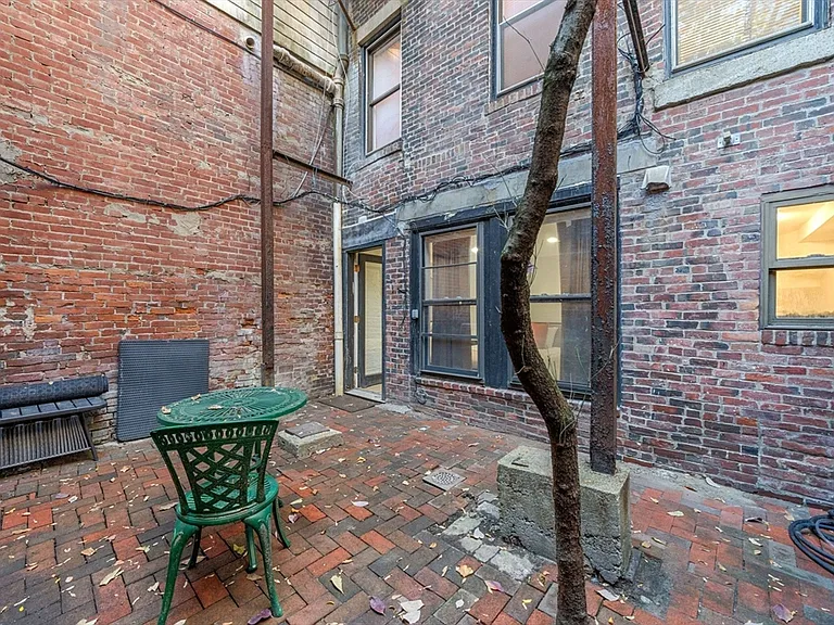 102 Revere St #1A — Photo 21