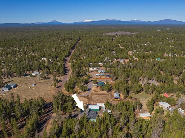 12411 Larchwood Dr, La Pine, OR 97739