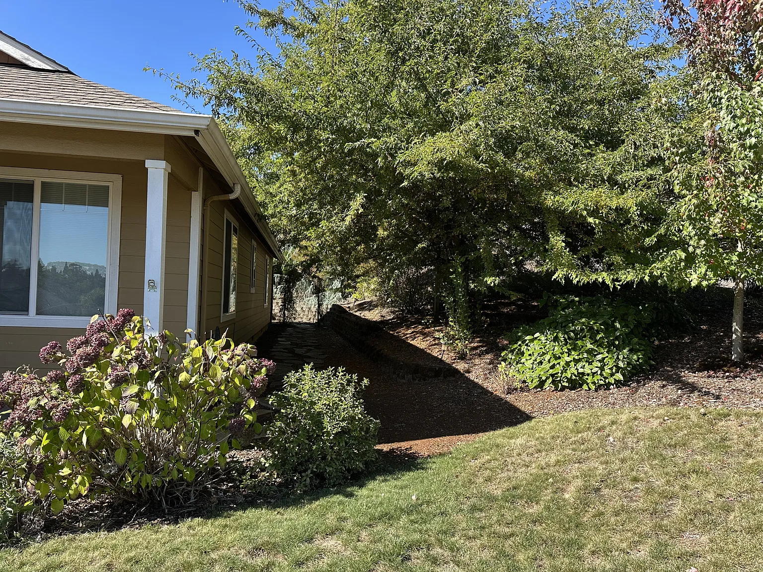 6913 Owl Dr SE - 1 — Photo 3