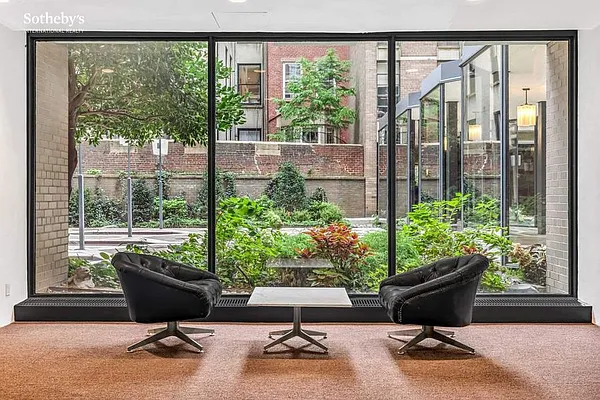 Sold by Sotheby's International Realty | media 13