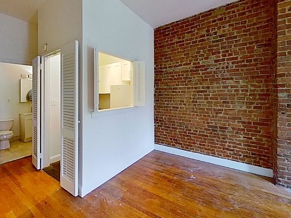 5th image of 407 E 87th St #33