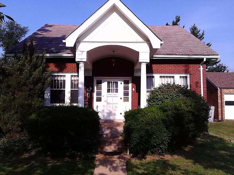 1st image of 3043 Delavan Dr