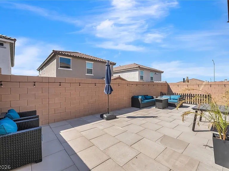 670 Tranquil Bay Ct — Photo 37