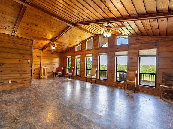 5th image of 2065 County Road 461