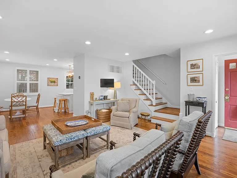 3203 S Stafford St — Photo 12