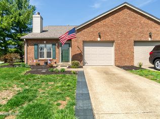 2 Trace Ln, Shelbyville, KY 40065