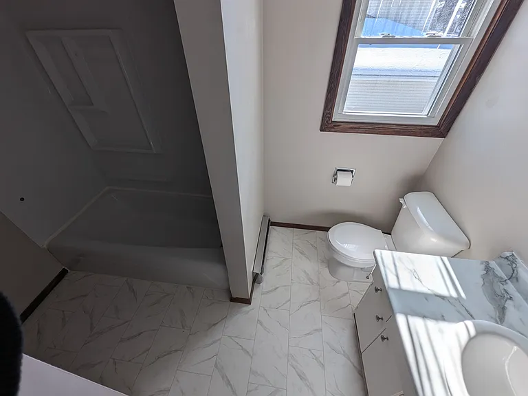 3603 Crestview Dr — Photo 5