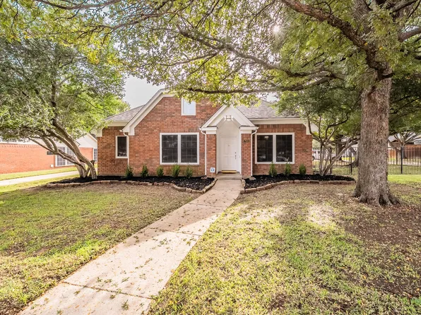 700 Strathmore Dr, Highland Village, TX 75077