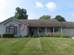 1203 Sanders Dr, Auburn, IN