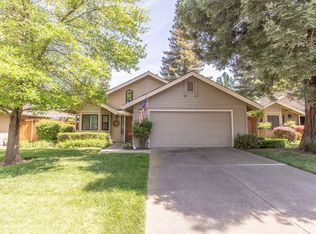 1964 University Park Dr, Sacramento, CA 95825