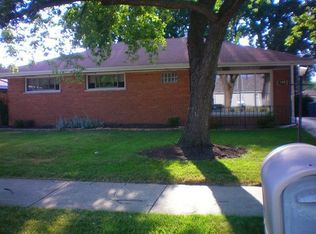 8806 S Nashville Ave, Oak Lawn, IL 60453