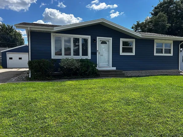 1639 Texas Ave NE, Cedar Rapids, IA 52402