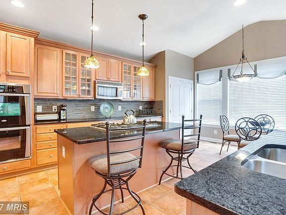 5th image of 42806 Klondike Ct