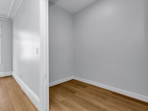 5th image of 1760 Golden Gate Ave APT 5