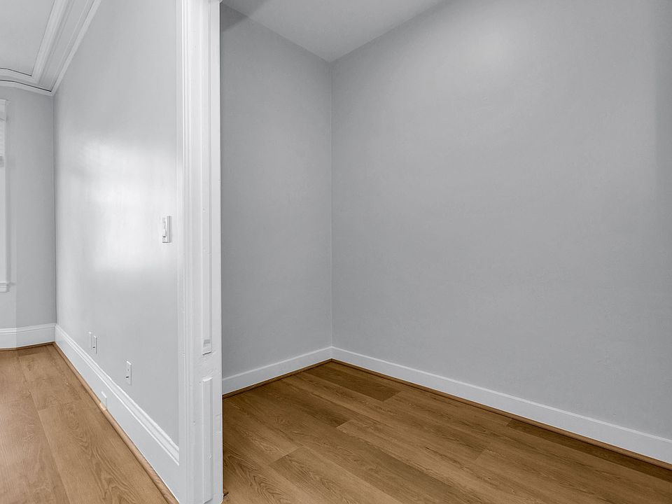 1st image of 1760 Golden Gate Ave #15