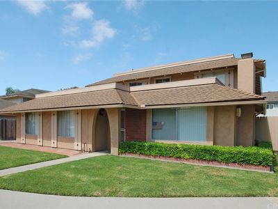 17071 Grove Cir, Huntington Beach, CA, 92647