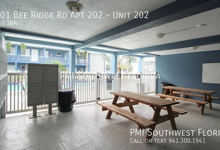 3001 Bee Ridge Rd #202 — Photo 15