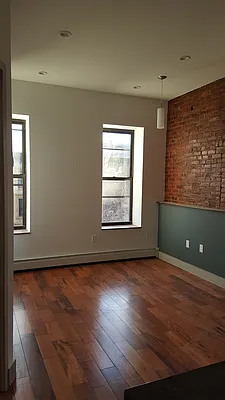 Rented by Elite NY Holdings | media 25