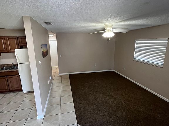 4th image of 33 Wellwood Ln #B