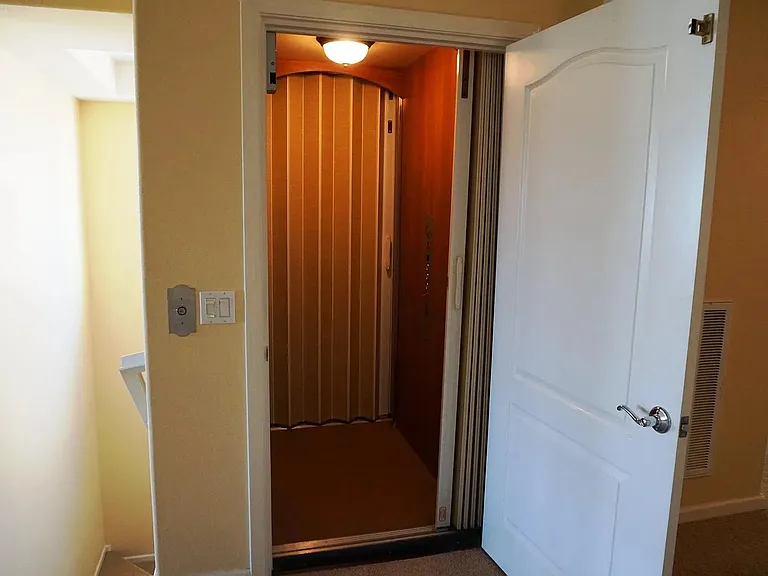 8825 Cuyamaca St — Photo 12